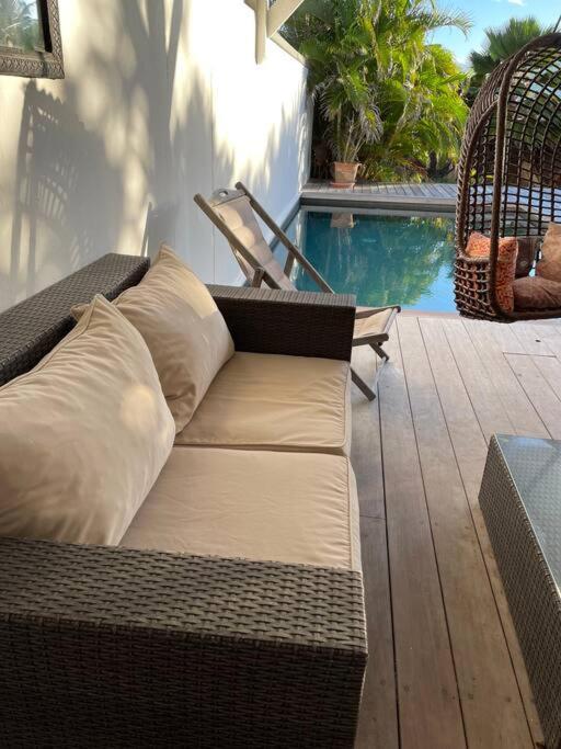 Orient Bay Villa Гран Кейс Екстериор снимка
